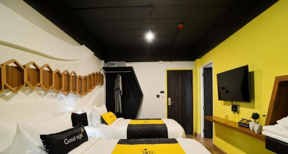 The Hive Chiang Mai Hotel Extérieur photo