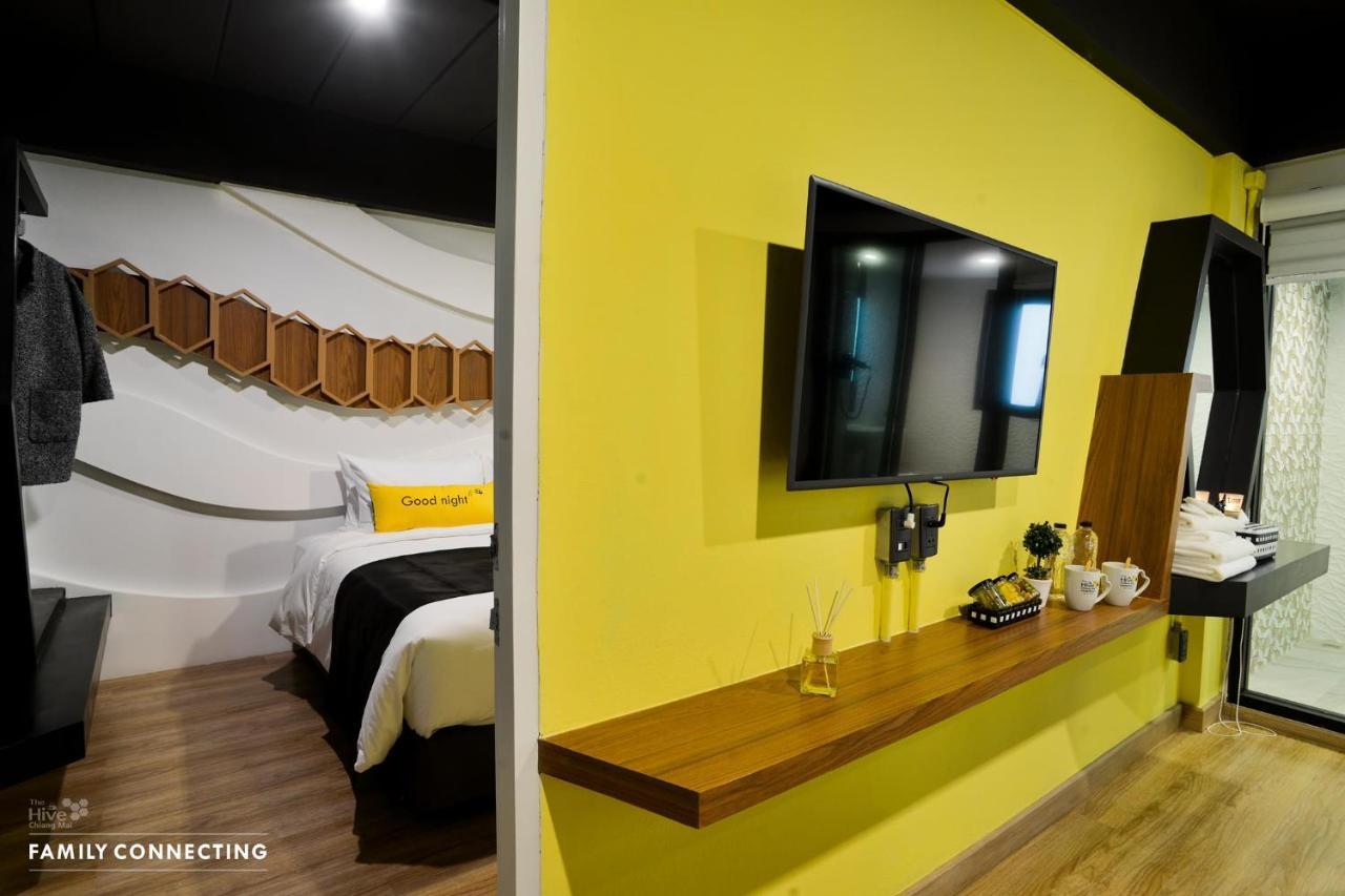 The Hive Chiang Mai Hotel Extérieur photo
