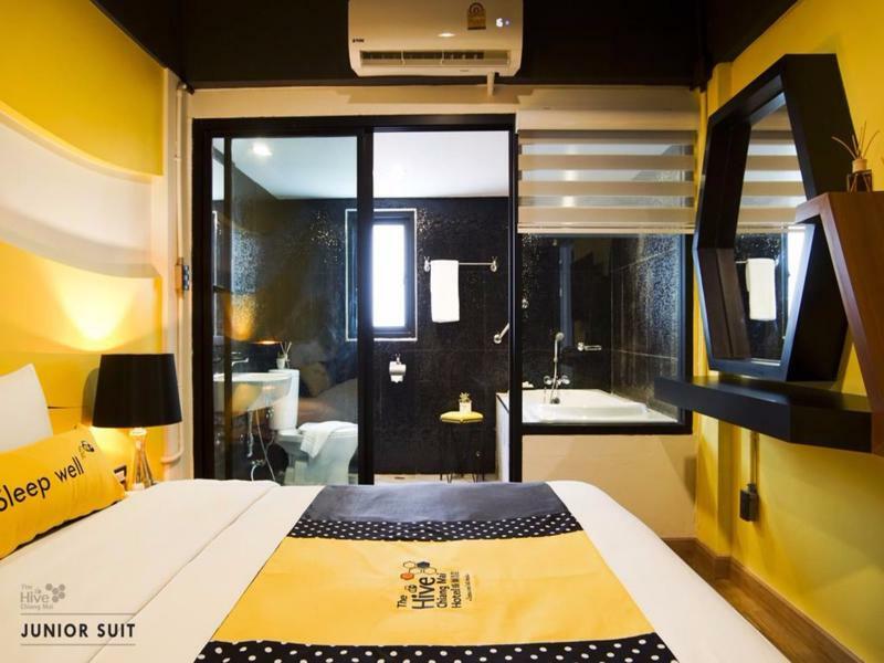 The Hive Chiang Mai Hotel Extérieur photo